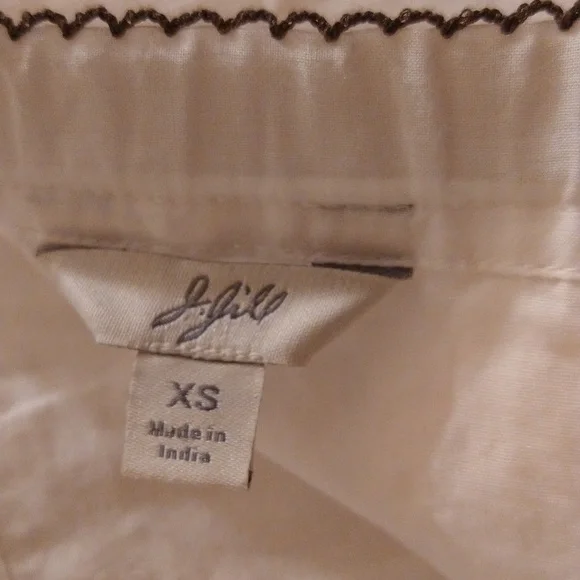 J Jill white cotton skirt with button embellishments Sz XS - Picture 7 of 9